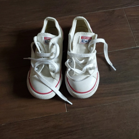 Used Kid Converse Size 10 - Picture 1 of 2
